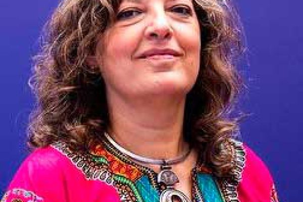 MAISON KARITÉ/Carmen Navarro: “El sector de los cosméticos y servicios ‘bio’ traza una línea ascendente”
